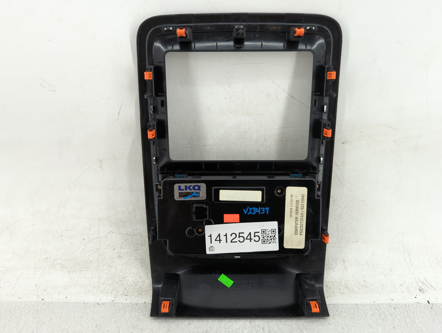 2016-2017 Dodge Durango Climate Control Module Temperature AC/Heater Replacement P/N:68253735AH Fits Fits 2016 2017 OEM Used
