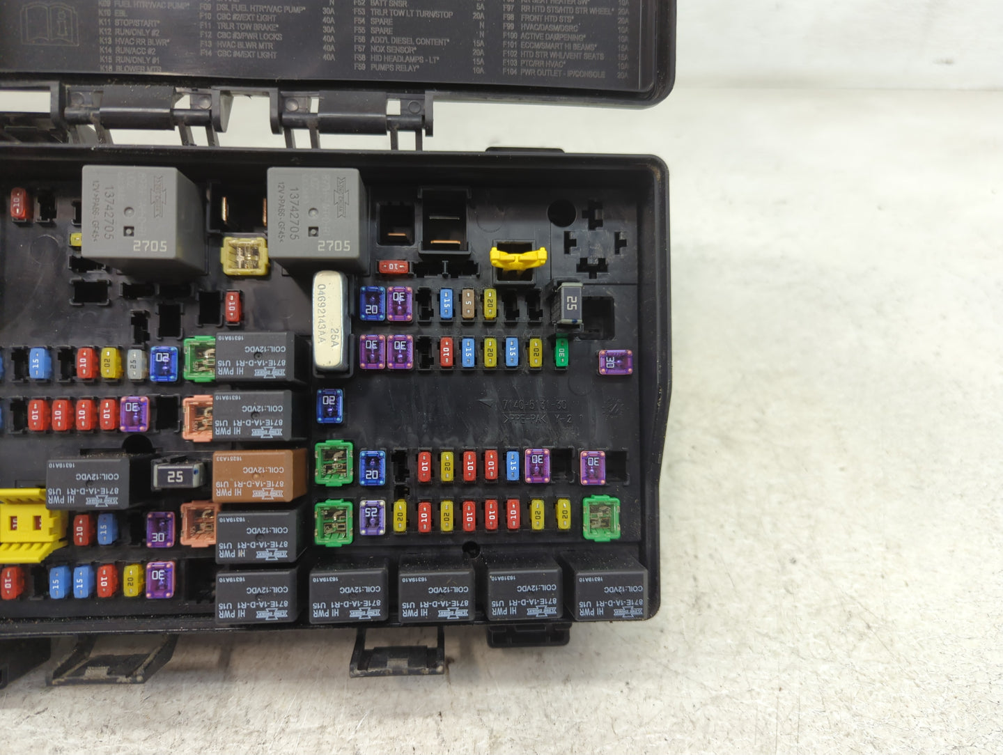 2017 Dodge Durango Fusebox Fuse Box Panel Relay Module P/N:7140-1980-30 Fits OEM Used Auto Parts - Oemusedautoparts1.com