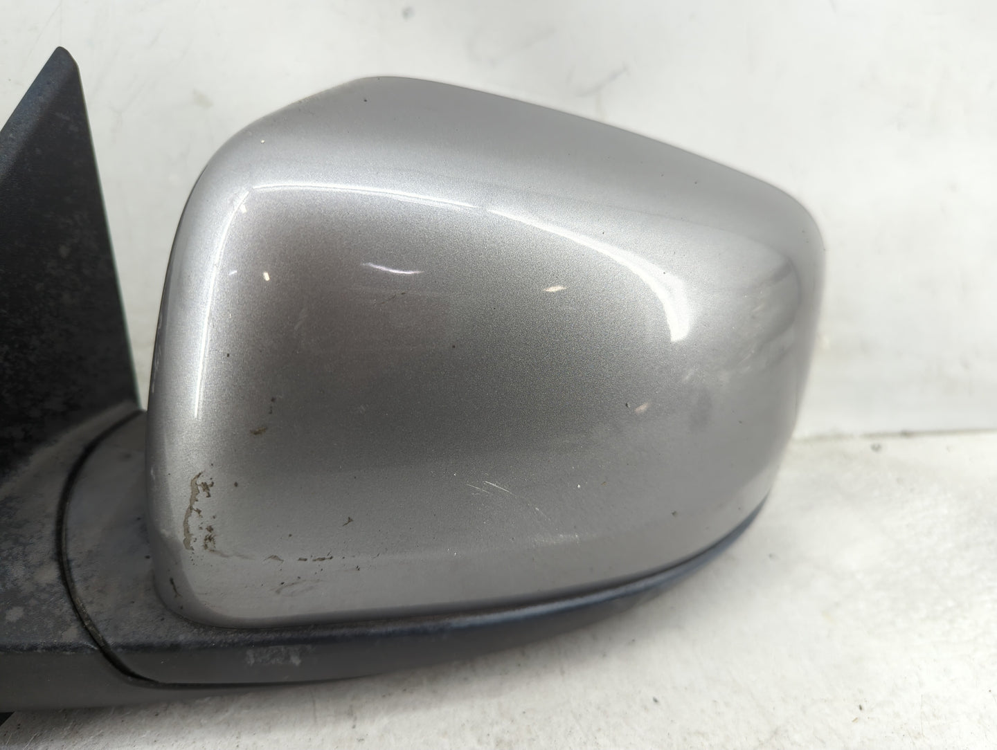 2011-2022 Dodge Durango Driver Side View Mirror - Left Door Mirror OEM Used - Oemusedautoparts1.com