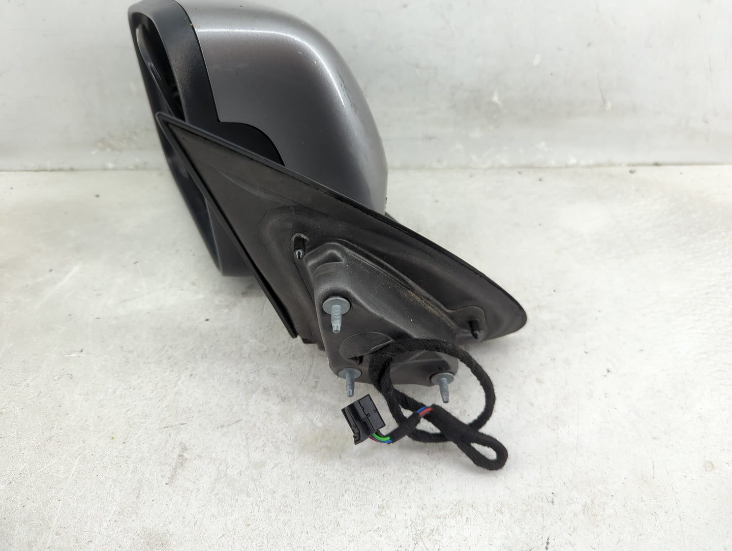 2011-2022 Dodge Durango Driver Side View Mirror - Left Door Mirror OEM Used - Oemusedautoparts1.com