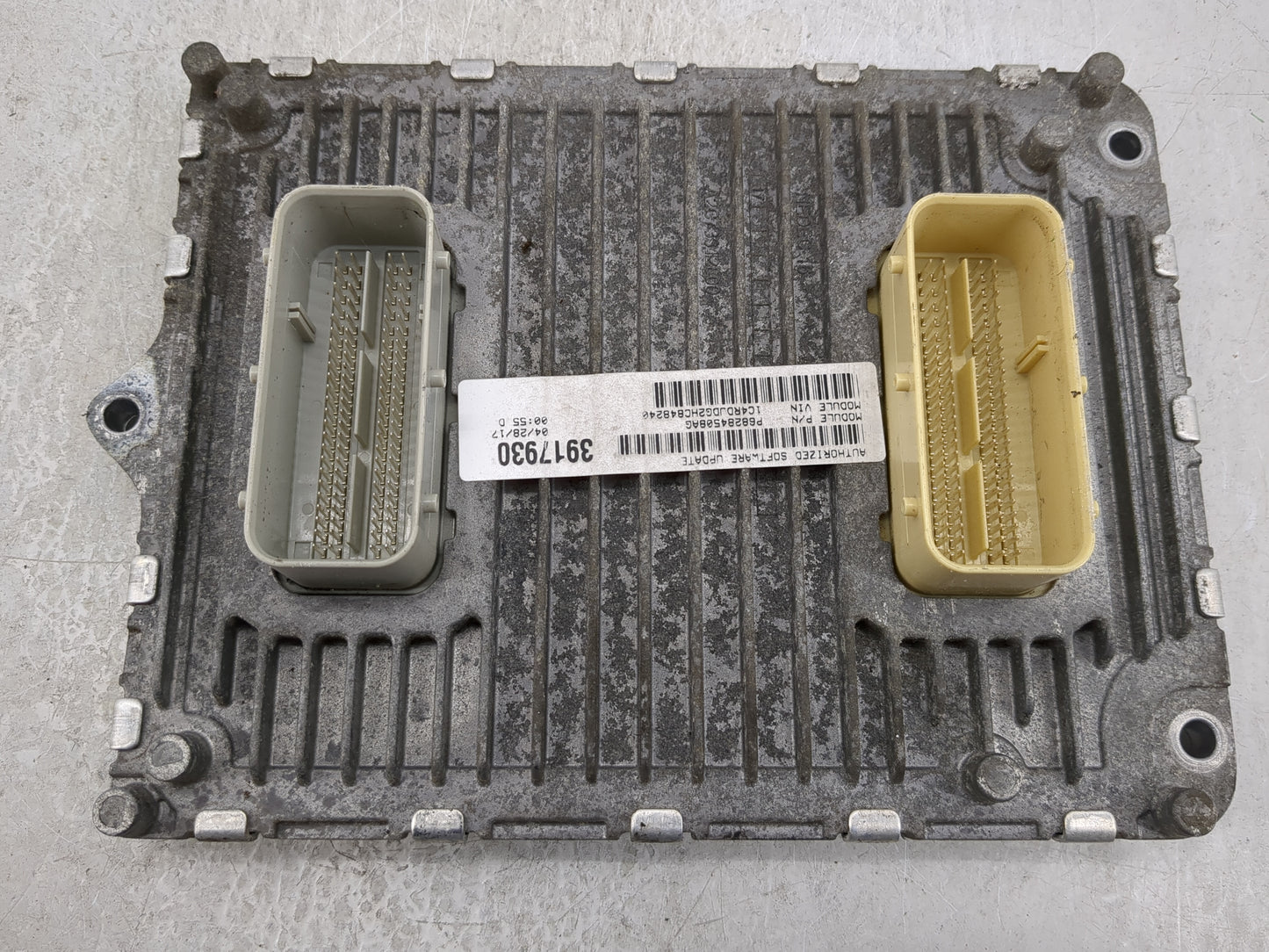 2016-2017 Dodge Durango PCM Engine Control Computer ECU ECM PCU OEM P/N:68243326AB Fits Fits 2016 2017 OEM Used Auto Parts -