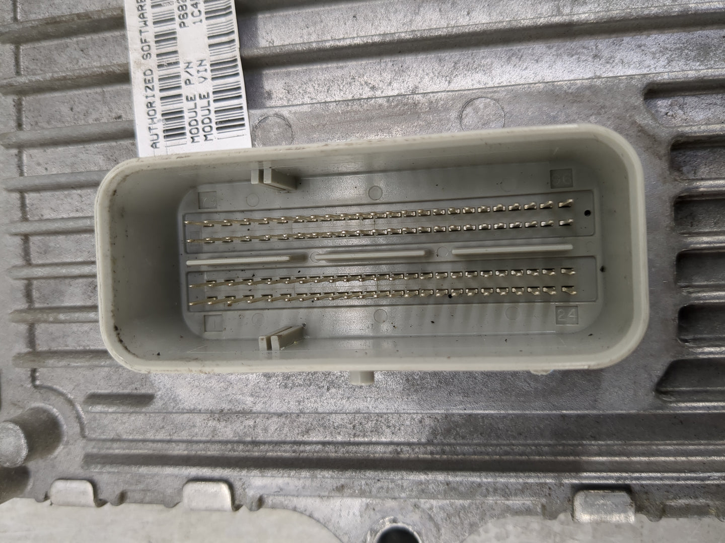 2016-2017 Dodge Durango PCM Engine Control Computer ECU ECM PCU OEM P/N:P68284508AC P68243326AA Fits Fits 2016 2017 OEM Used