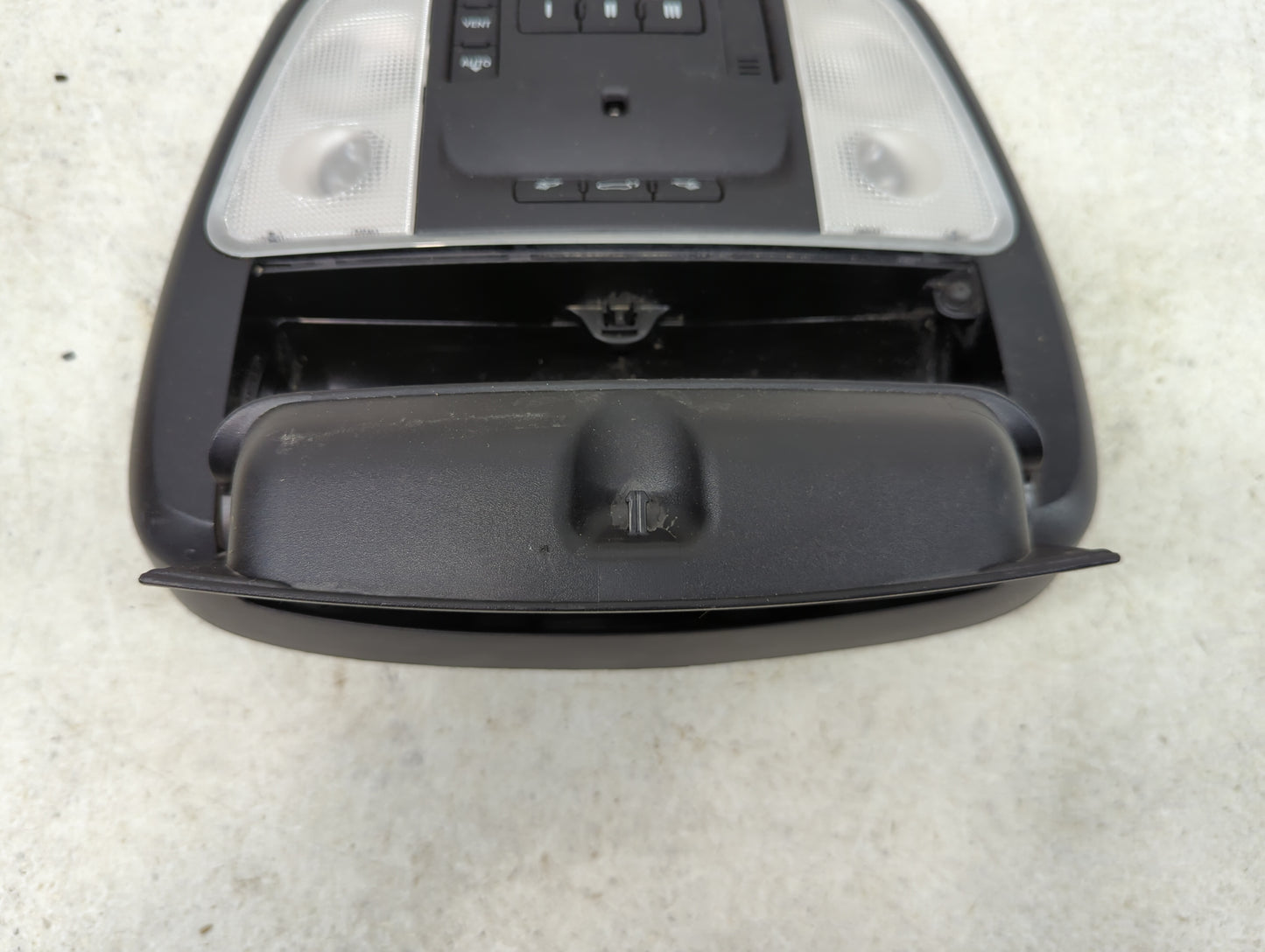 2011-2020 Dodge Durango Overhead Roof Console 1429966 - Oemusedautoparts1.com