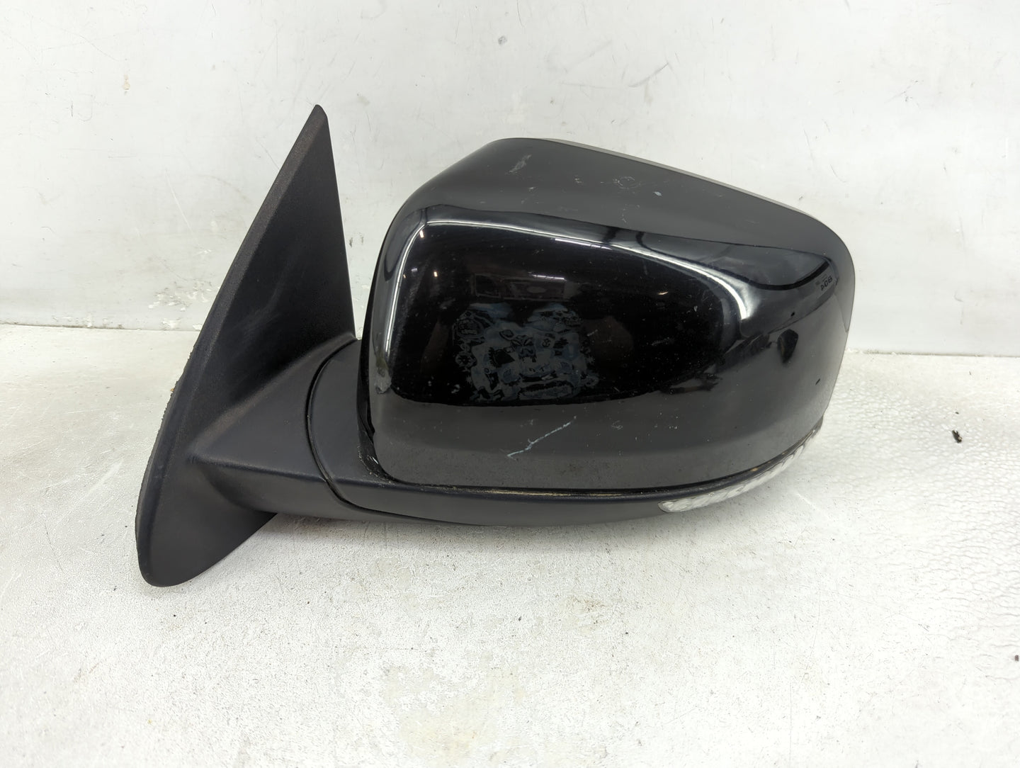 2011-2021 Dodge Durango Driver Side View Mirror - Left Door Mirror OEM Used - Oemusedautoparts1.com