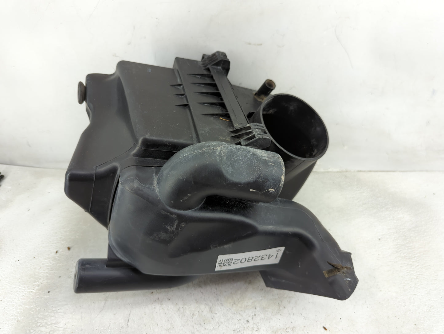2011-2022 Dodge Durango Air Cleaner Intake-duct Hose Tube - Oemusedautoparts1.com