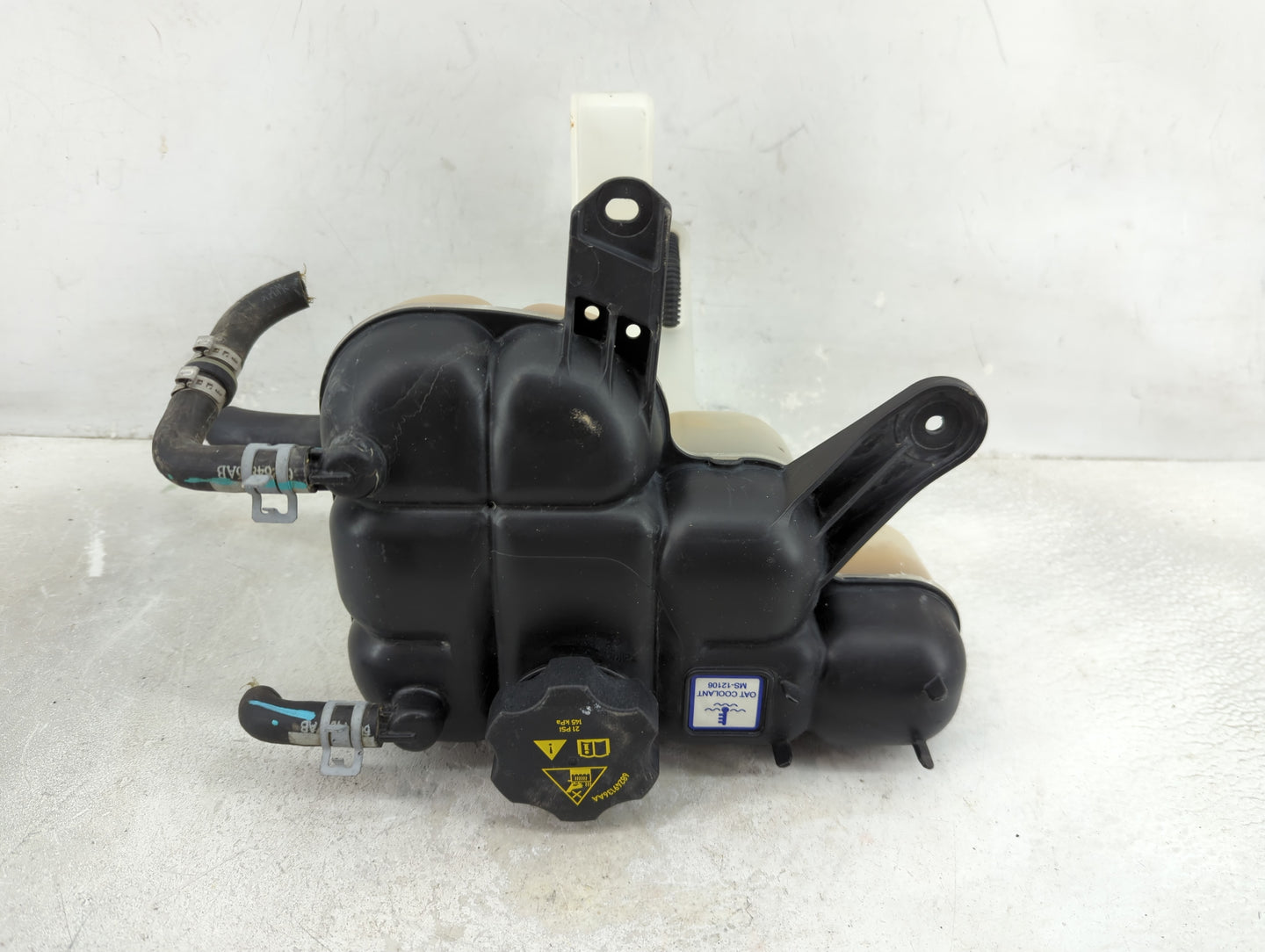 2016-2022 Dodge Durango Radiator Coolant Overflow Expansion Tank Bottle 1433205 - Oemusedautoparts1.com