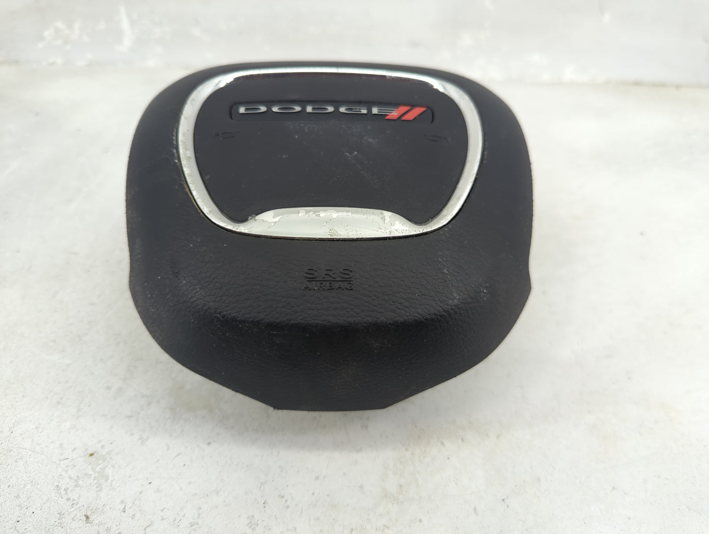 2017 Dodge Durango Air Bag Driver Left Steering Wheel Mounted P/N:P5ZD021X9AE Fits OEM Used Auto Parts - Oemusedautoparts1.c