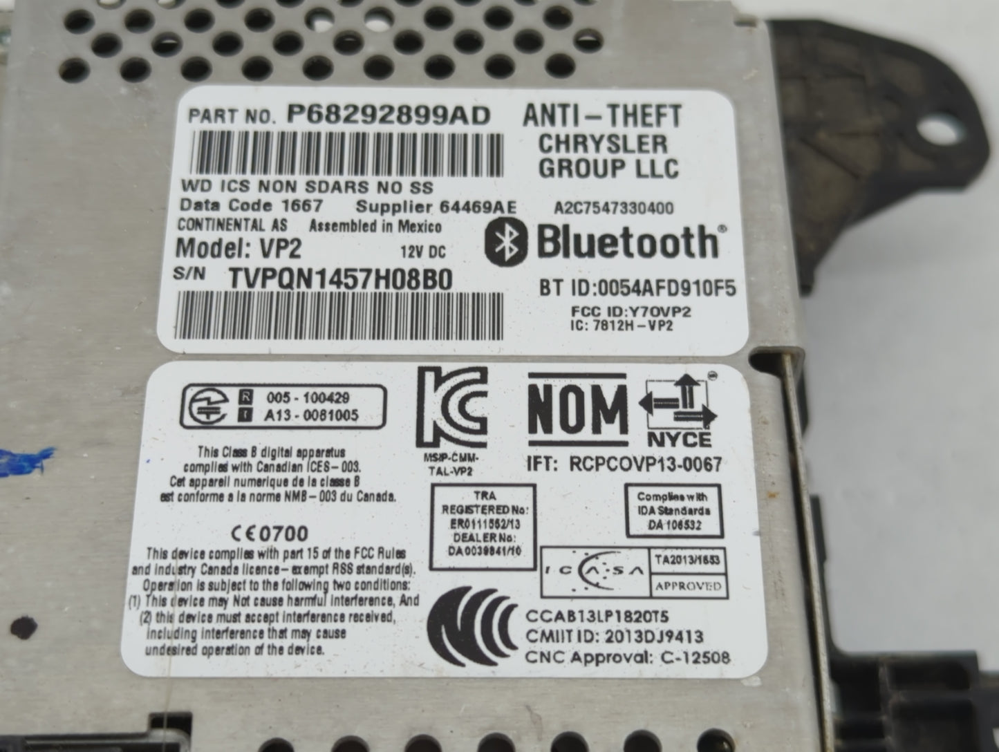 2017 Dodge Durango Radio AM FM Cd Player Receiver Replacement P/N:P68292899AD Y70VP2, 7812H-VP2 Fits OEM Used Auto Parts - O