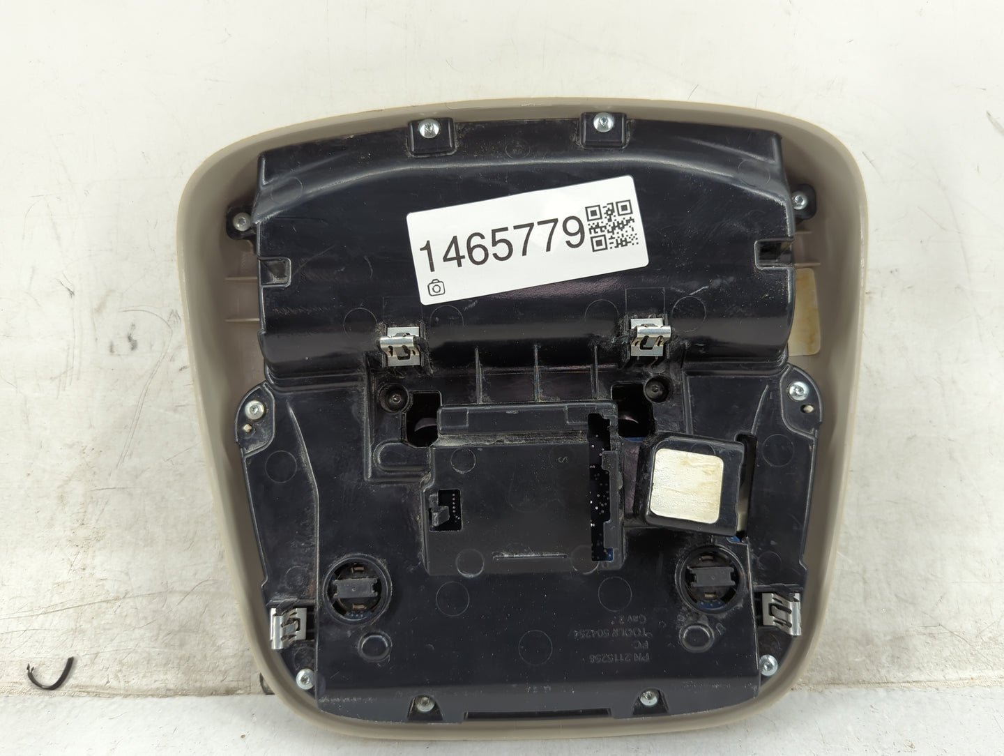 2017 Dodge Durango Overhead Roof Console Tan - Oemusedautoparts1.com
