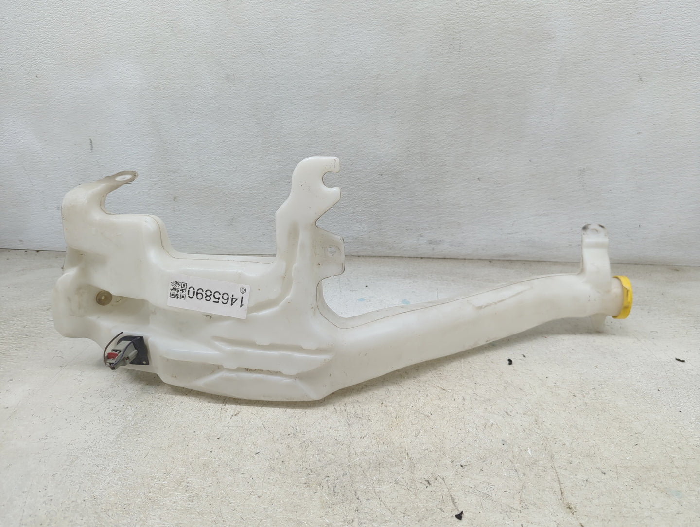 2011-2022 Dodge Durango Windshield Washer Fluid Reservoir Bottle Oem 1465890 - Oemusedautoparts1.com