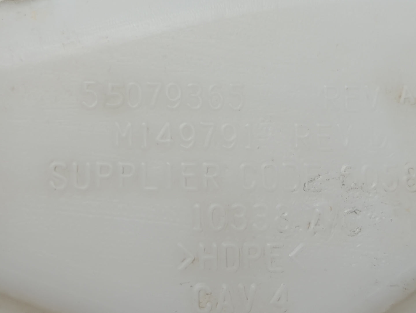 2011-2022 Dodge Durango Windshield Washer Fluid Reservoir Bottle Oem 1465890 - Oemusedautoparts1.com