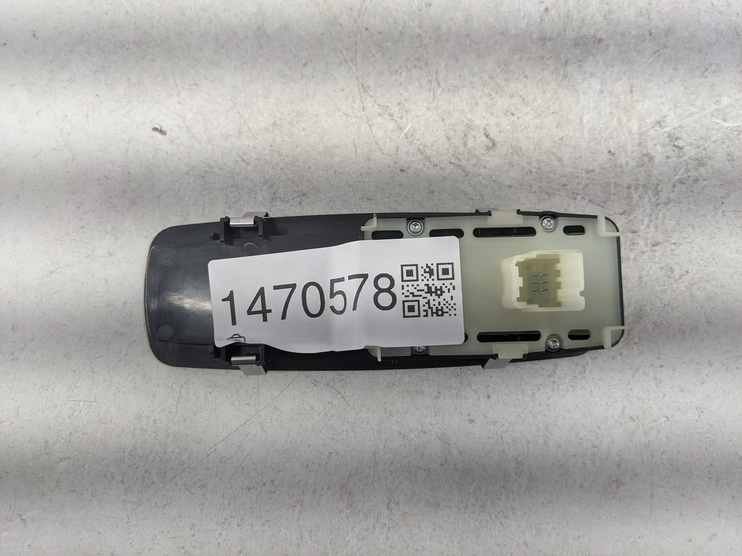 2017 Dodge Durango Passenger Right Power Window Switch - Oemusedautoparts1.com
