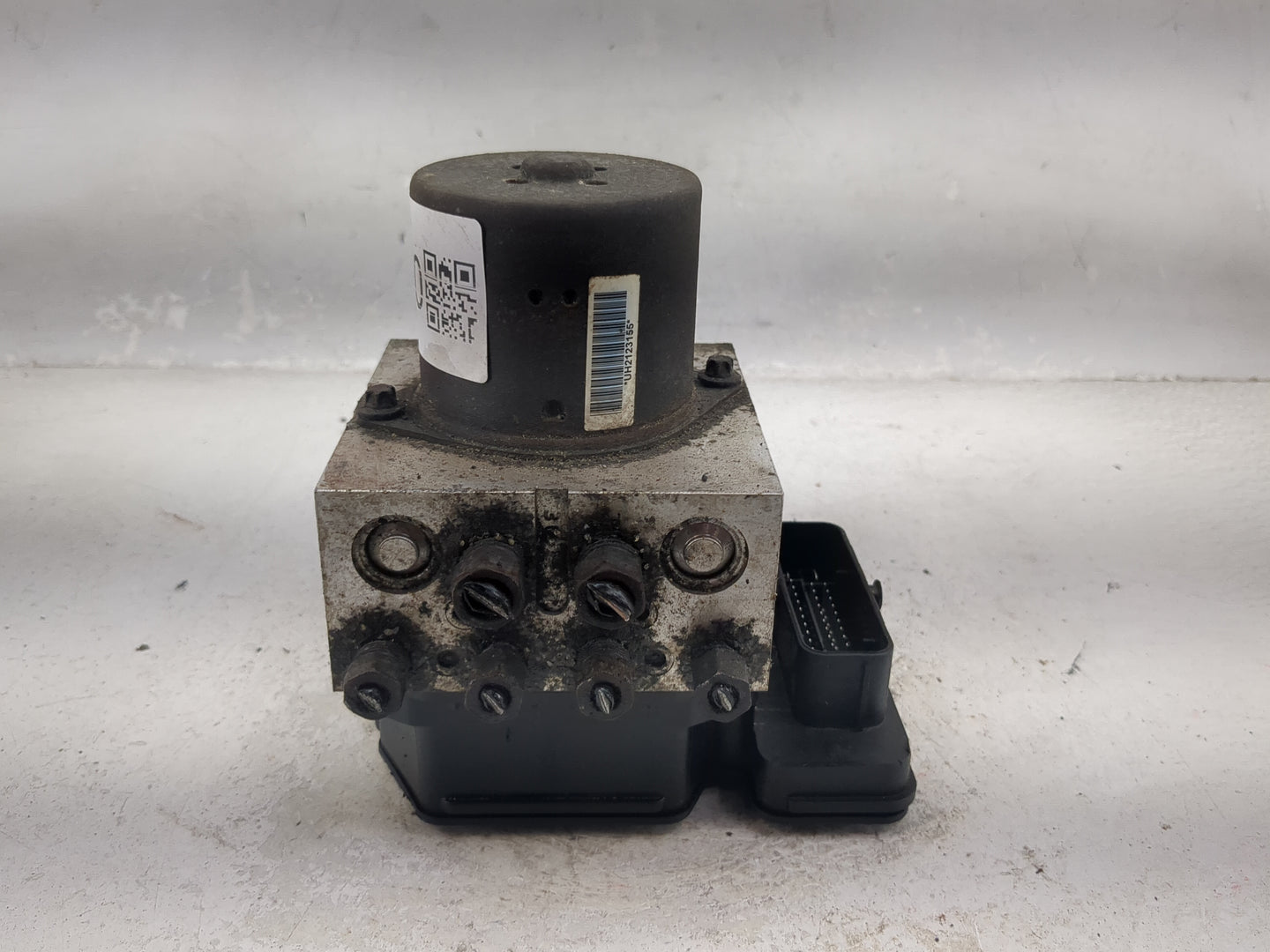 2017 Dodge Durango ABS Pump Control Module Replacement P/N:68306177AD P68306177AD, ECU229222-150, 4AHI071715050 Fits OEM Use