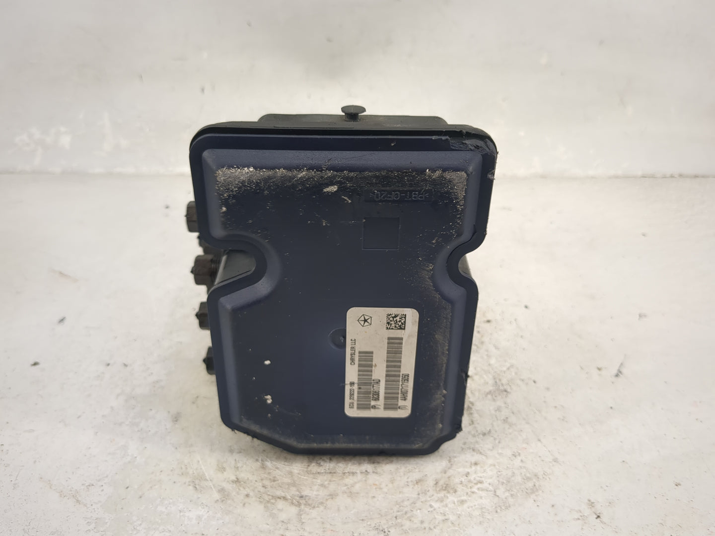 2017 Dodge Durango ABS Pump Control Module Replacement P/N:68306177AD P68306177AD, ECU229222-150, 4AHI071715050 Fits OEM Use