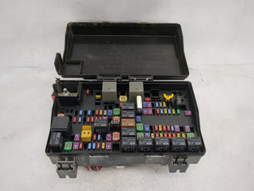 2017 Dodge Durango Fusebox Fuse Box Panel Relay Module P/N:7140-1980-30 04692190AA Fits OEM Used Auto Parts - Oemusedautopar