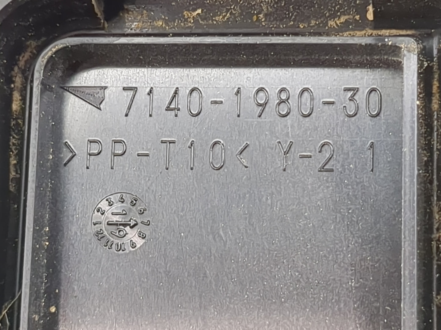 2017 Dodge Durango Fusebox Fuse Box Panel Relay Module P/N:7140-1980-30 04692190AA Fits OEM Used Auto Parts - Oemusedautopar