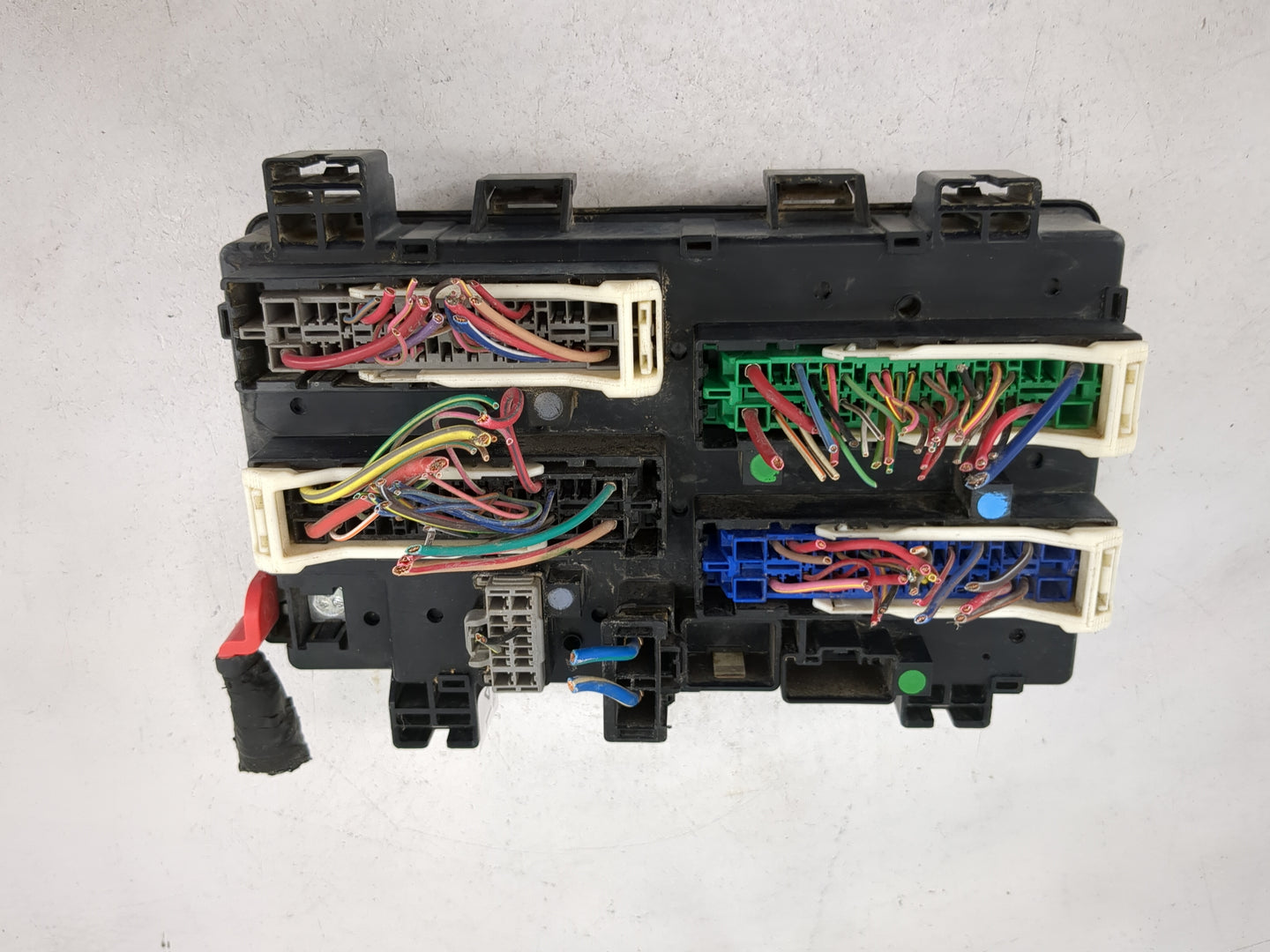 2017 Dodge Durango Fusebox Fuse Box Panel Relay Module P/N:7140-1980-30 04692190AA Fits OEM Used Auto Parts - Oemusedautopar