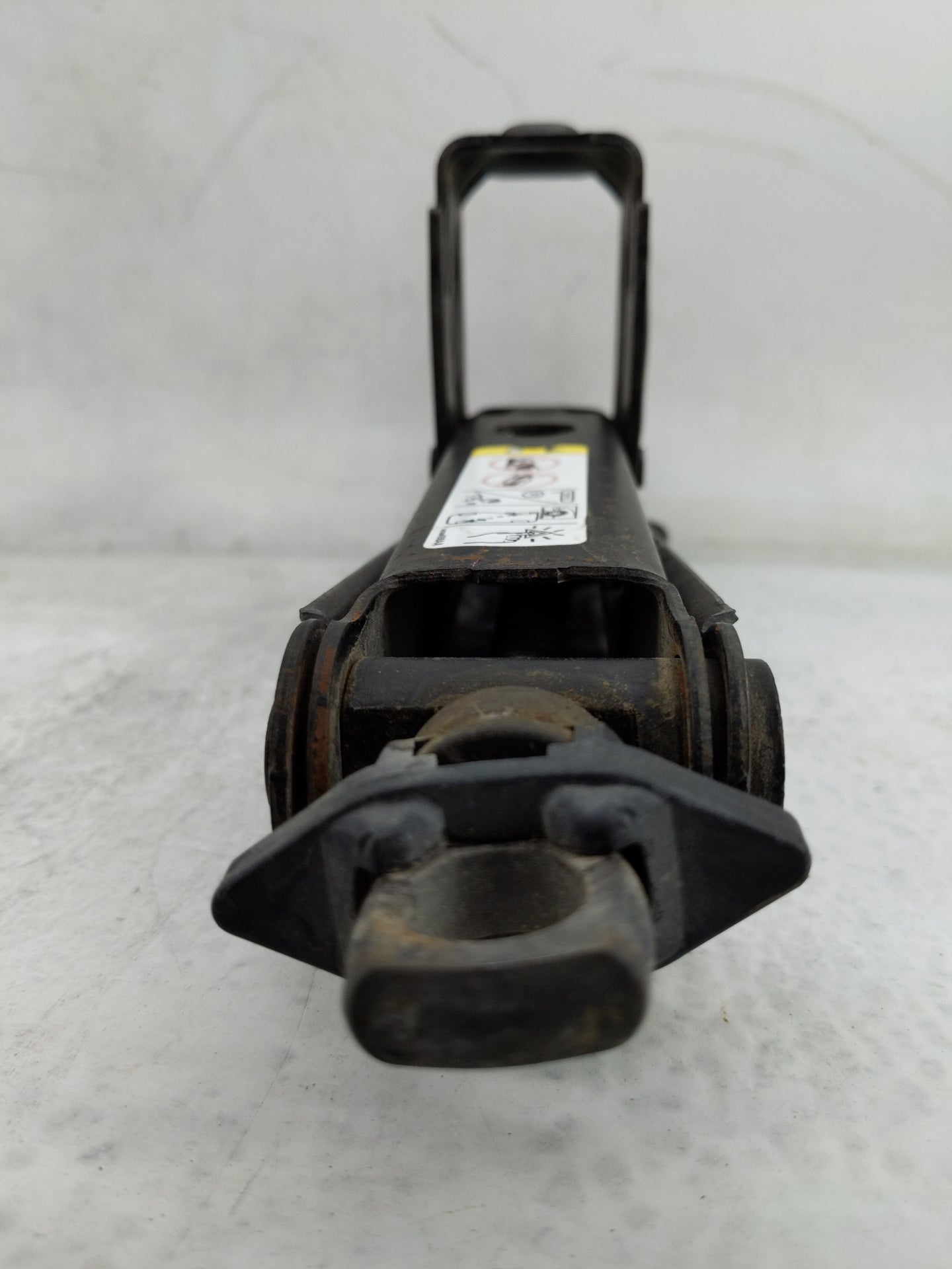 2017 Dodge Durango Spare Scissor Car Jack Black - Oemusedautoparts1.com