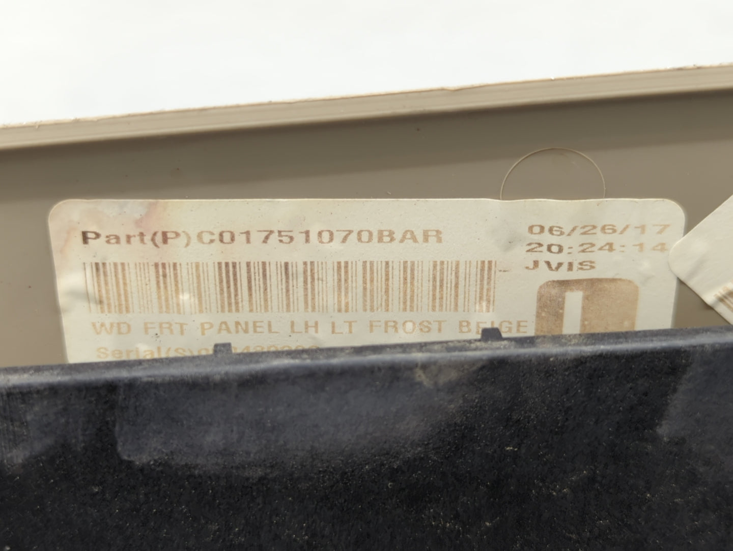 2011-2020 Dodge Durango Center Floor Console P/N:C01751070B Fits Fits 2011 2012 2013 2014 2015 2016 2017 2018 2019 2020 OEM 