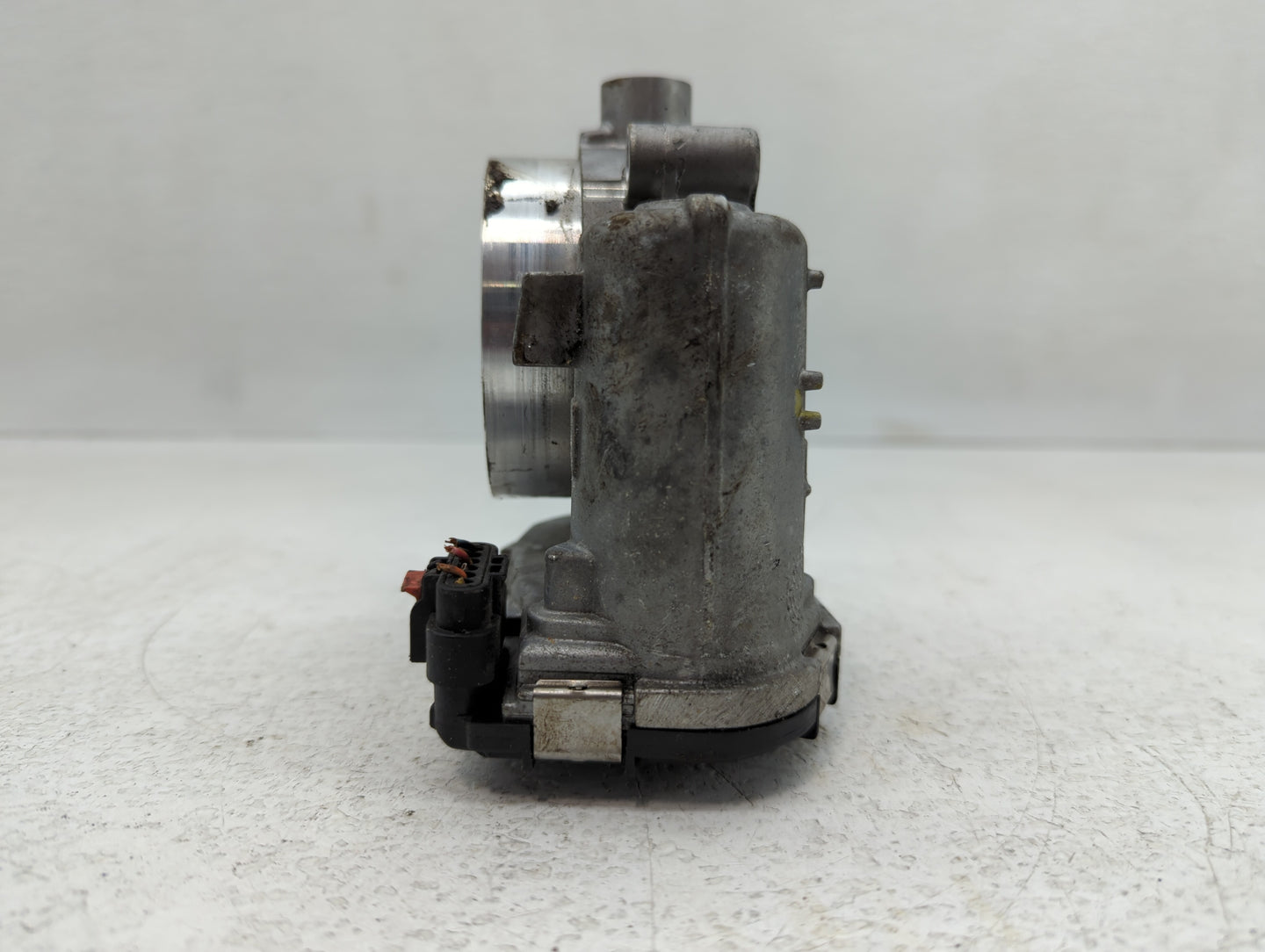 2011-2022 Dodge Durango Throttle Body P/N:0 28- 750 570 05184349AC Fits OEM Used Auto Parts - Oemusedautoparts1.com