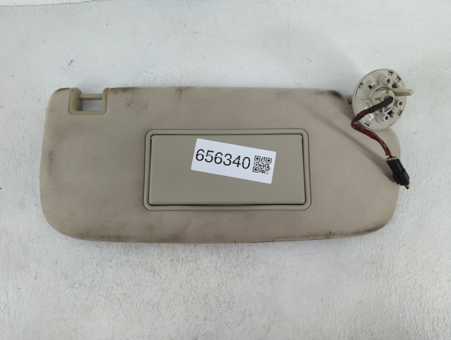 2011-2022 Dodge Durango Sun Visor Shade Replacement Passenger Right Mirror Fits OEM Used Auto Parts - Oemusedautoparts1.com