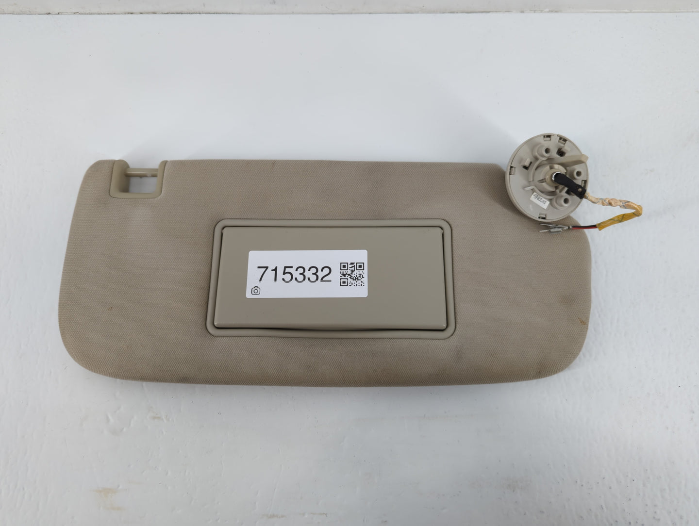 2011-2022 Dodge Durango Sun Visor Shade Replacement Passenger Right Mirror Fits OEM Used Auto Parts - Oemusedautoparts1.com