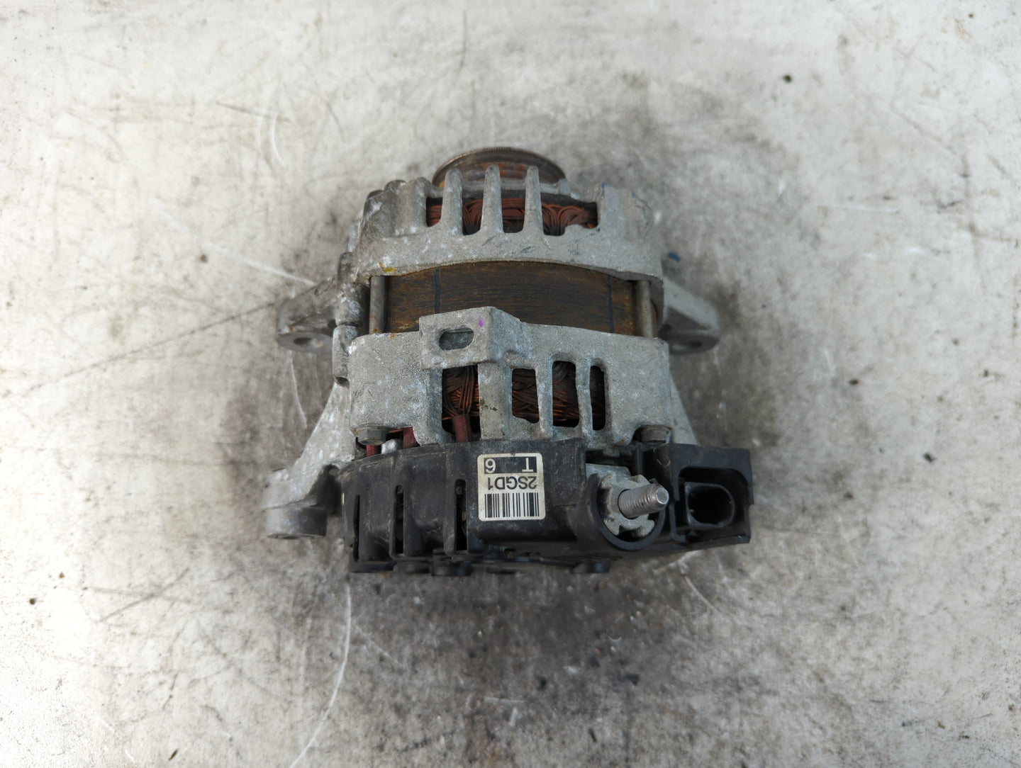 2011-2015 Dodge Durango Alternator Replacement Generator Charging Assembly Engine OEM P/N:37300-2SGD1 2723062 Fits OEM Used 