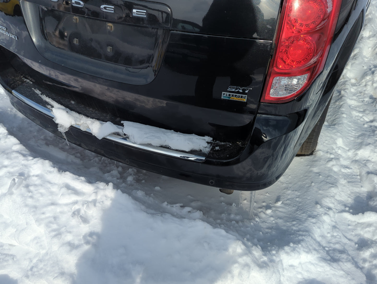 2011-2020 Dodge Grand Caravan Rear Bumper Assembly Oem - Oemusedautoparts1.com