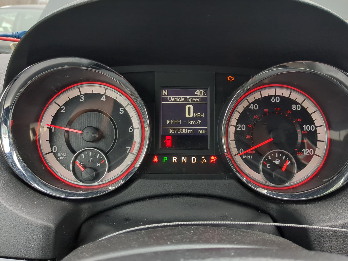 2015-2018 Dodge Grand Caravan Instrument Cluster Speedometer Gauges Miles:167K Fits Fits 2015 2016 2017 2018 OEM Used Auto P