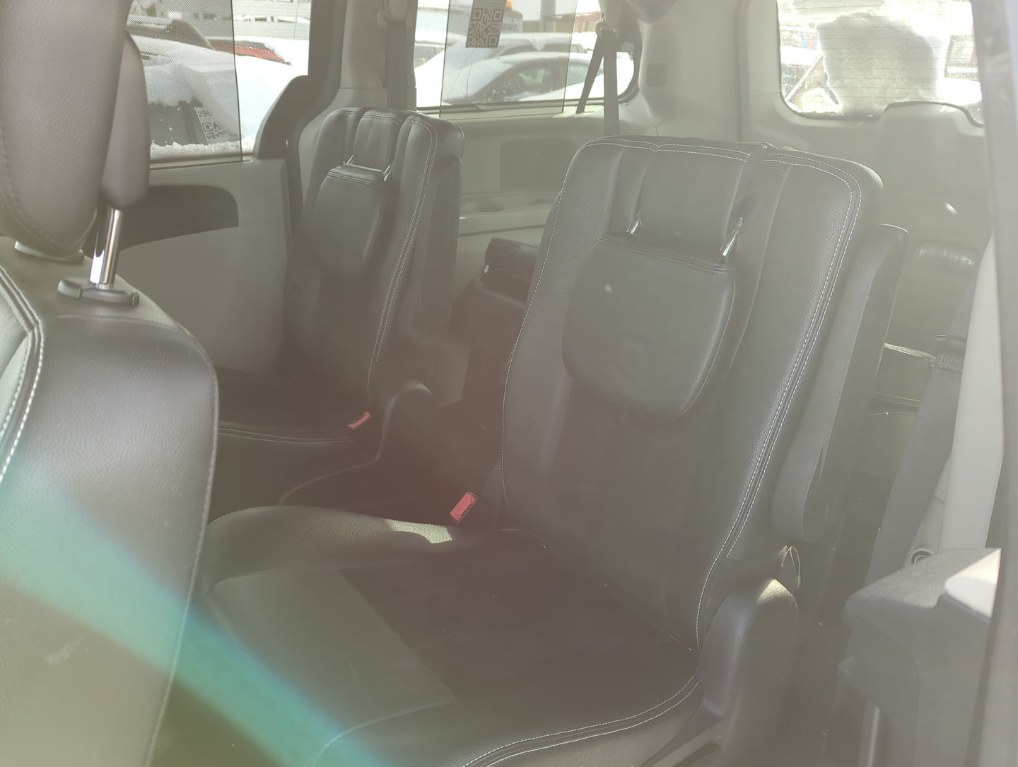 2017 Dodge Grand Caravan Rear Seat Oem 1320976 - Oemusedautoparts1.com