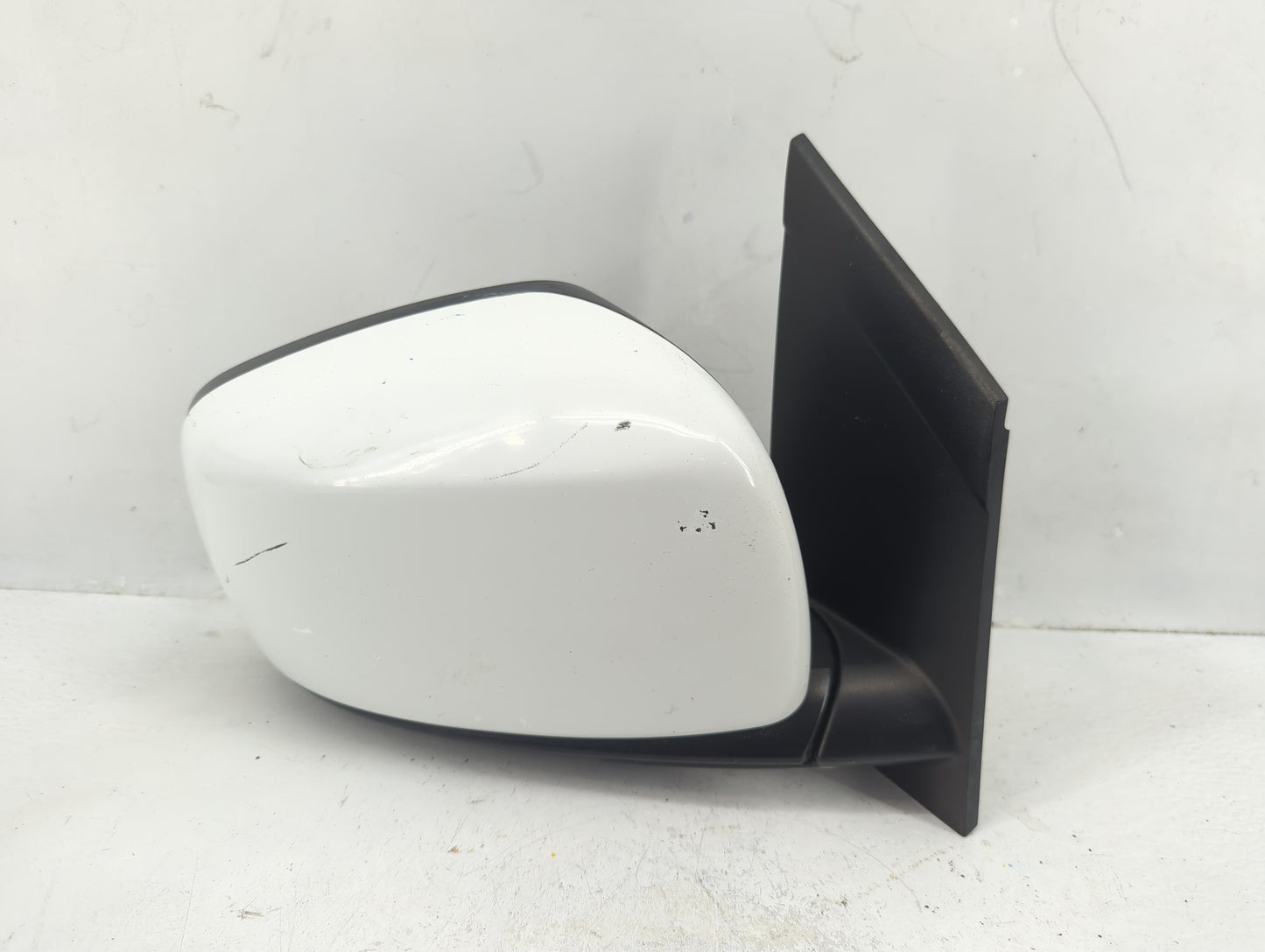 2011-2020 Dodge Grand Caravan Passenger Side View Mirror - Right Door Mirror OEM Used - Oemusedautoparts1.com