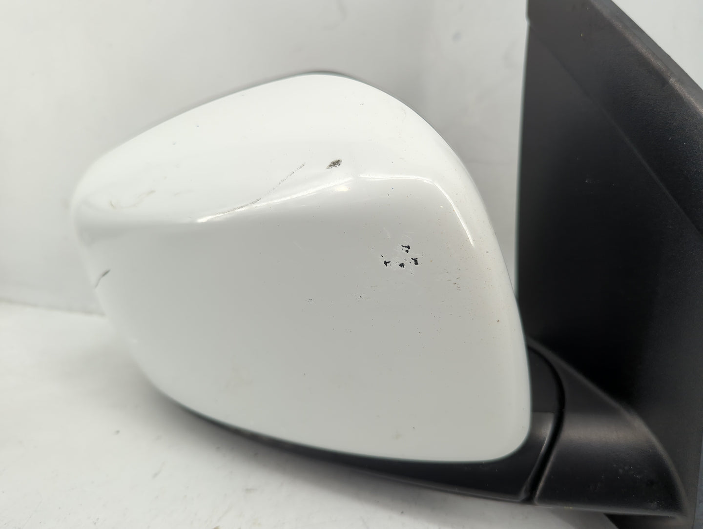 2011-2020 Dodge Grand Caravan Passenger Side View Mirror - Right Door Mirror OEM Used - Oemusedautoparts1.com