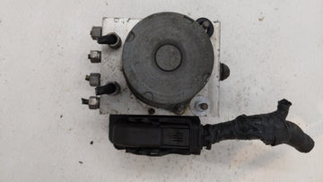 2015-2018 Dodge Grand Caravan ABS Pump Control Module Replacement P/N:P68183803AC Fits Fits 2015 2016 2017 2018 OEM Used Aut