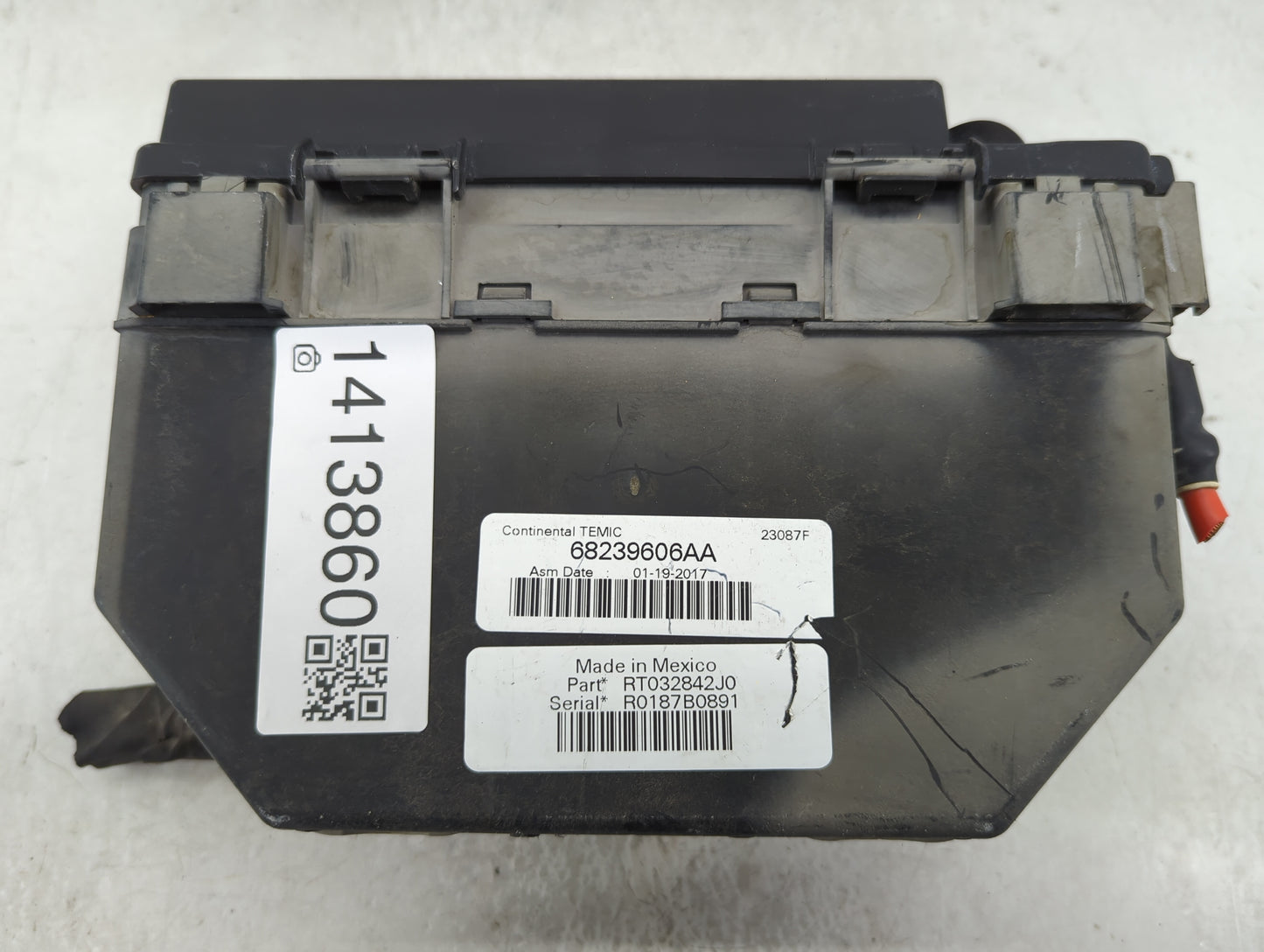 2017 Dodge Grand Caravan Fusebox Fuse Box Relay Module Tipm - Oemusedautoparts1.com