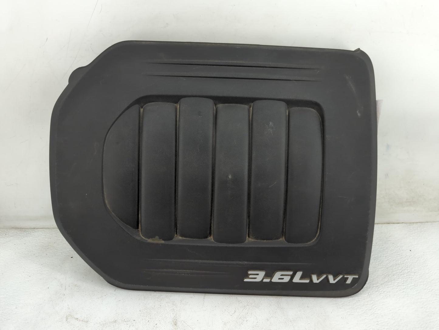 2017 Dodge Grand Caravan Engine Cover - Oemusedautoparts1.com