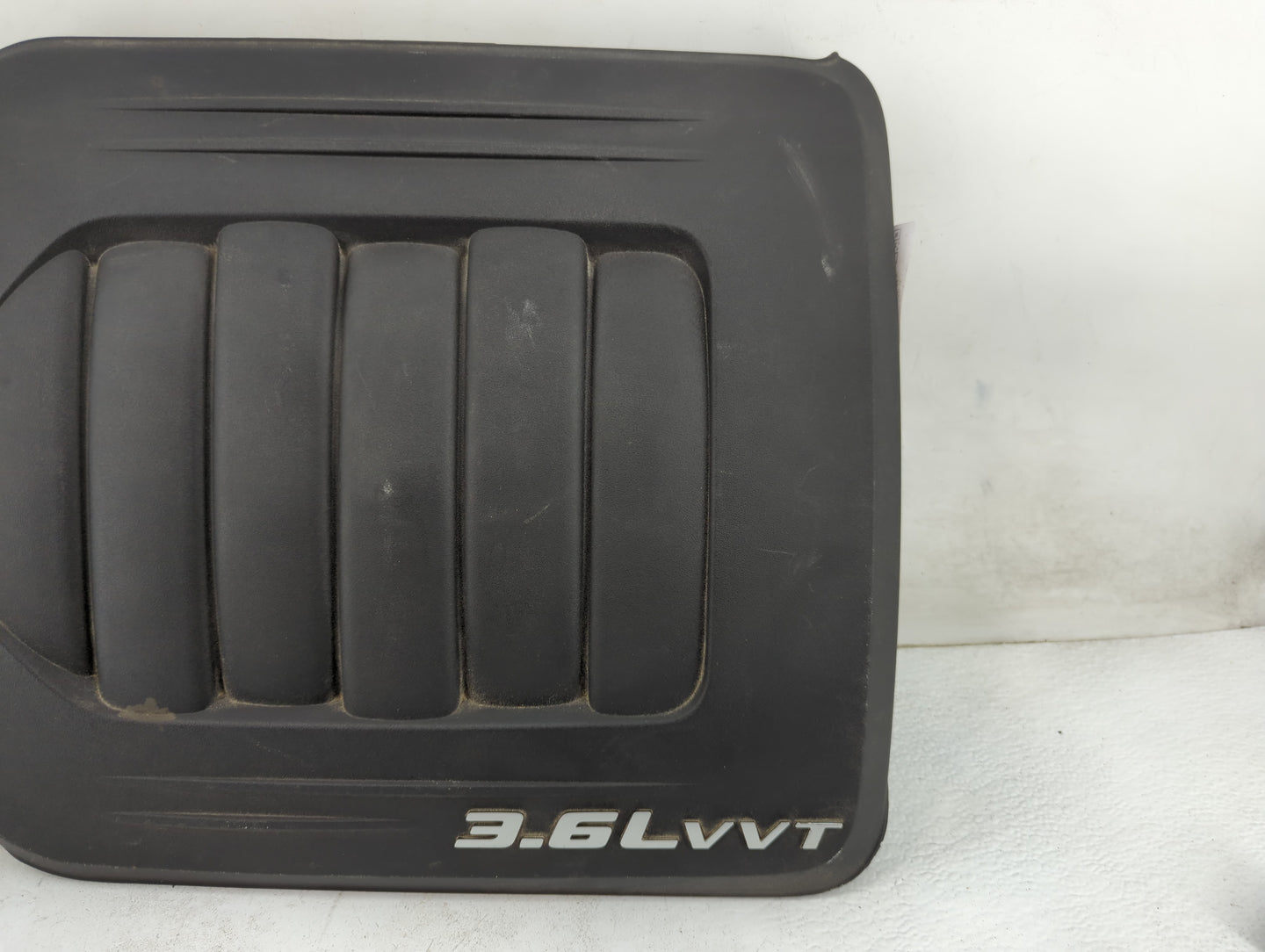 2017 Dodge Grand Caravan Engine Cover - Oemusedautoparts1.com