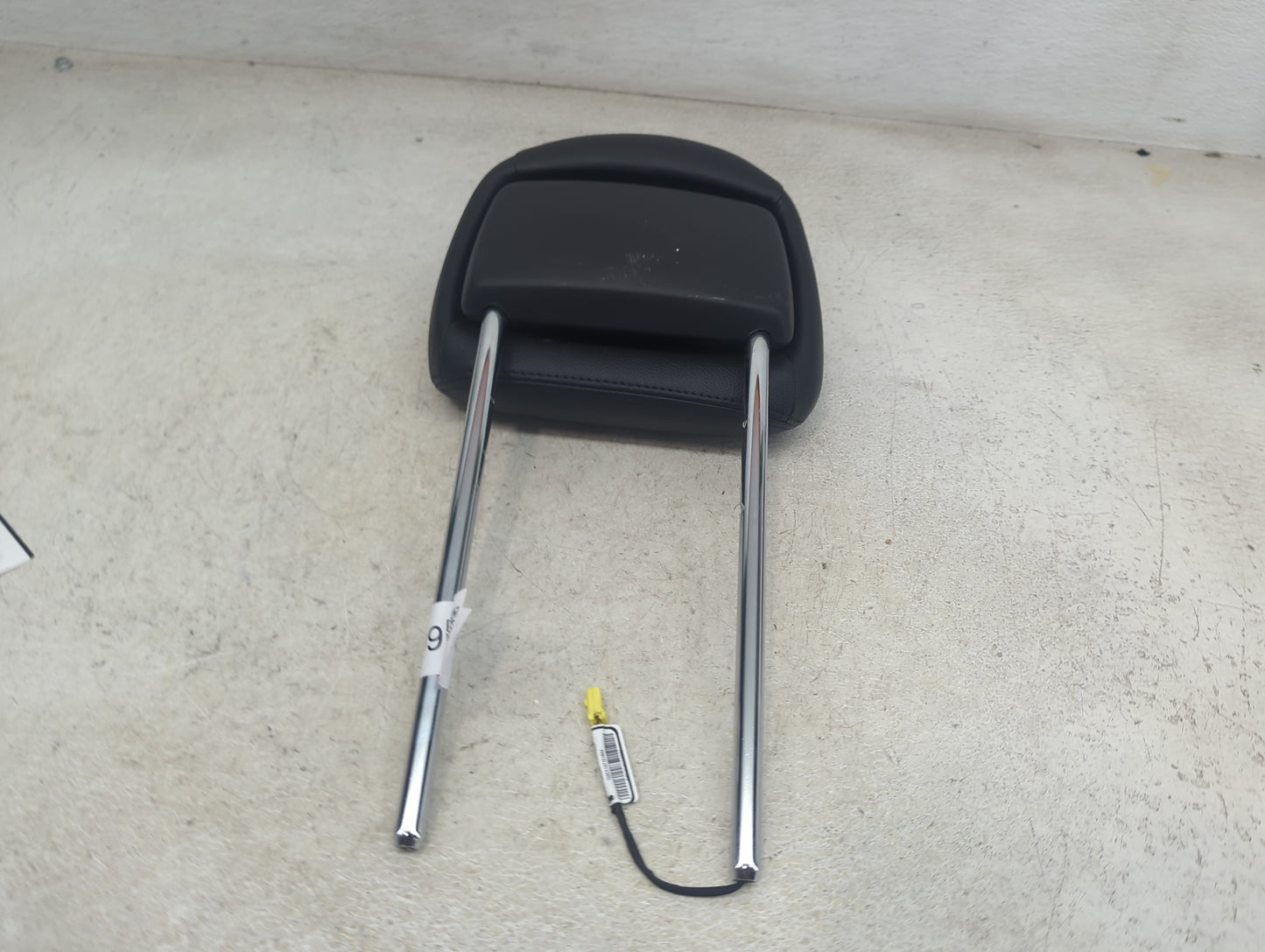 2017 Dodge Grand Caravan Headrest Head Rest Front Driver Seat Black - Oemusedautoparts1.com