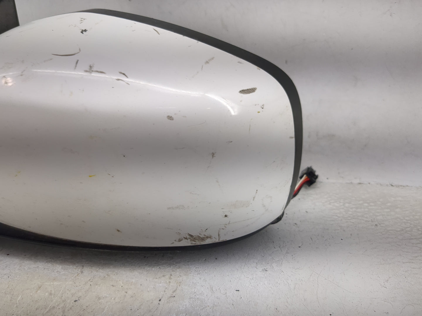 2011-2020 Dodge Grand Caravan Driver Side View Mirror - Left Door Mirror OEM Used - Oemusedautoparts1.com