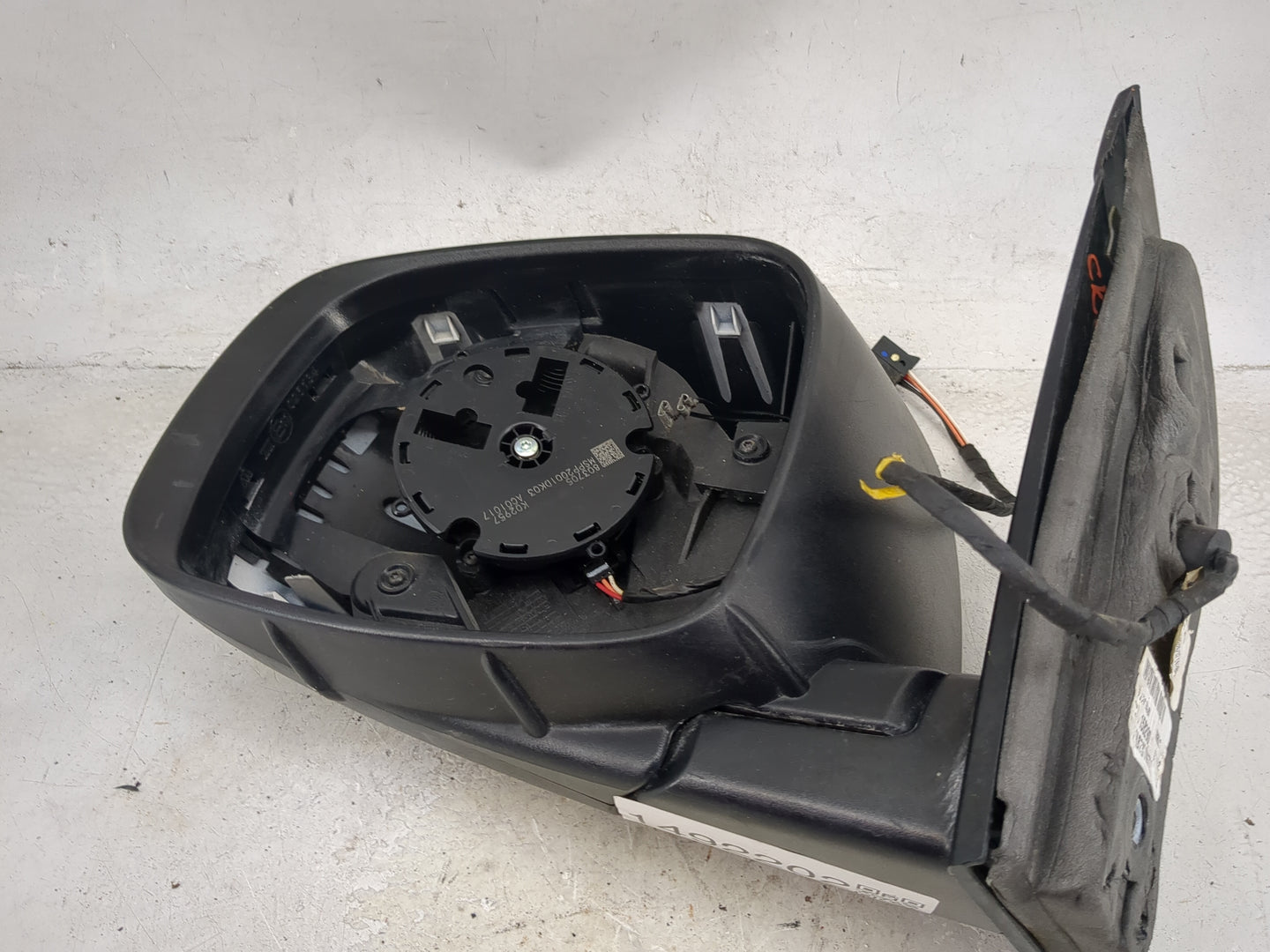 2011-2020 Dodge Grand Caravan Driver Side View Mirror - Left Door Mirror OEM Used - Oemusedautoparts1.com