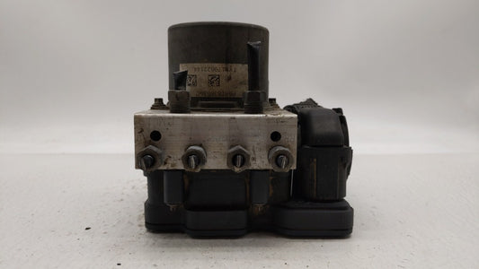 2015-2018 Dodge Grand Caravan ABS Pump Control Module Replacement P/N:P68183803AC 68183803AC Fits Fits 2015 2016 2017 2018 O