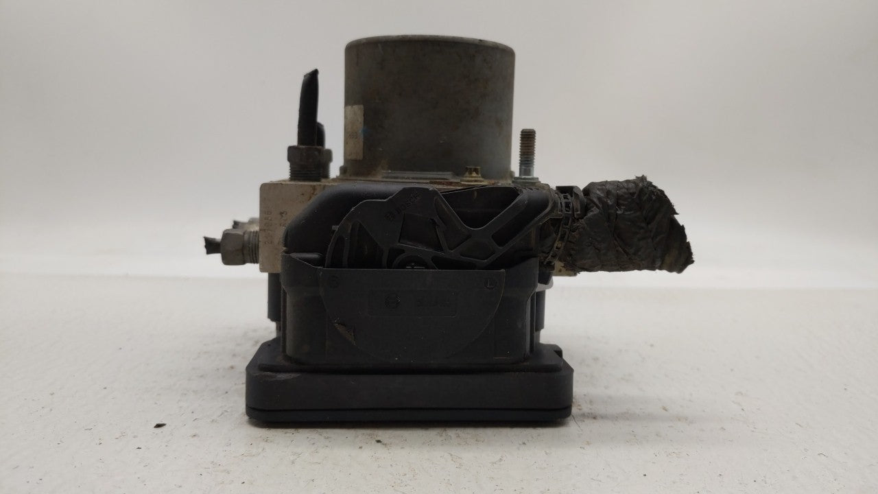 2015-2018 Dodge Grand Caravan ABS Pump Control Module Replacement P/N:P68183803AC 68183803AC Fits Fits 2015 2016 2017 2018 O