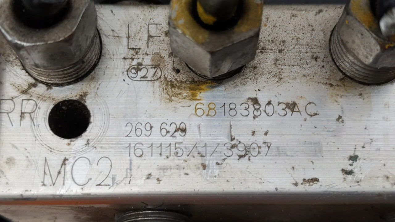 2015-2018 Dodge Grand Caravan ABS Pump Control Module Replacement P/N:P68183803AC 68183803AC Fits Fits 2015 2016 2017 2018 O