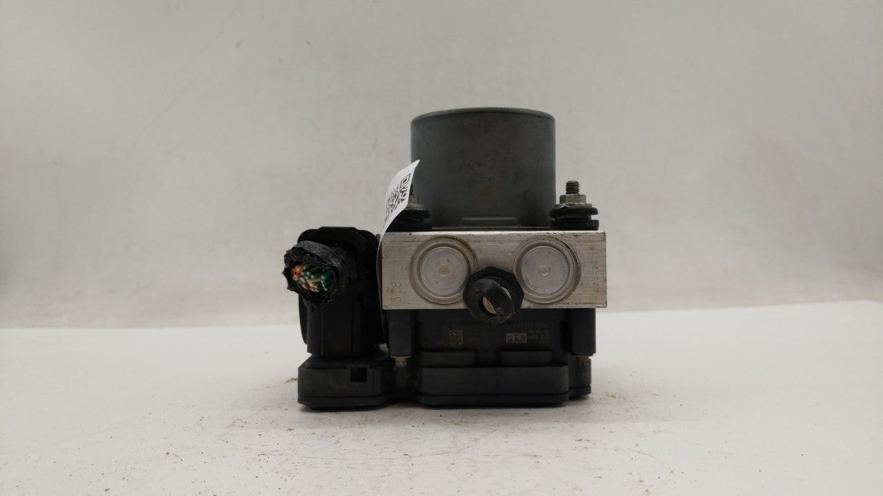 2015-2018 Dodge Grand Caravan ABS Pump Control Module Replacement P/N:P68183803AC 68183803AC Fits Fits 2015 2016 2017 2018 O