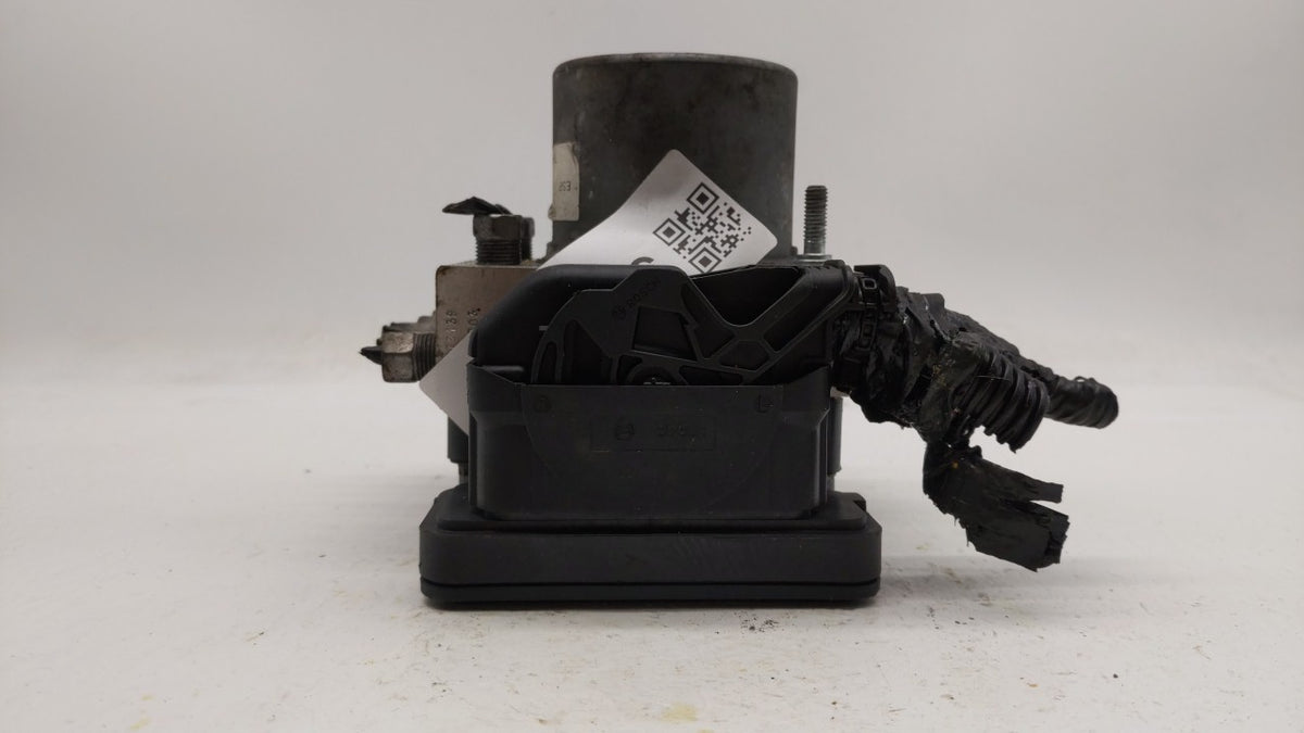 2015-2020 Dodge Grand Caravan Anti-Lock Brake ABS Pump Module Actuator OEM P/N:P68183803AC 68183803AC Fits OEM Used Auto Par