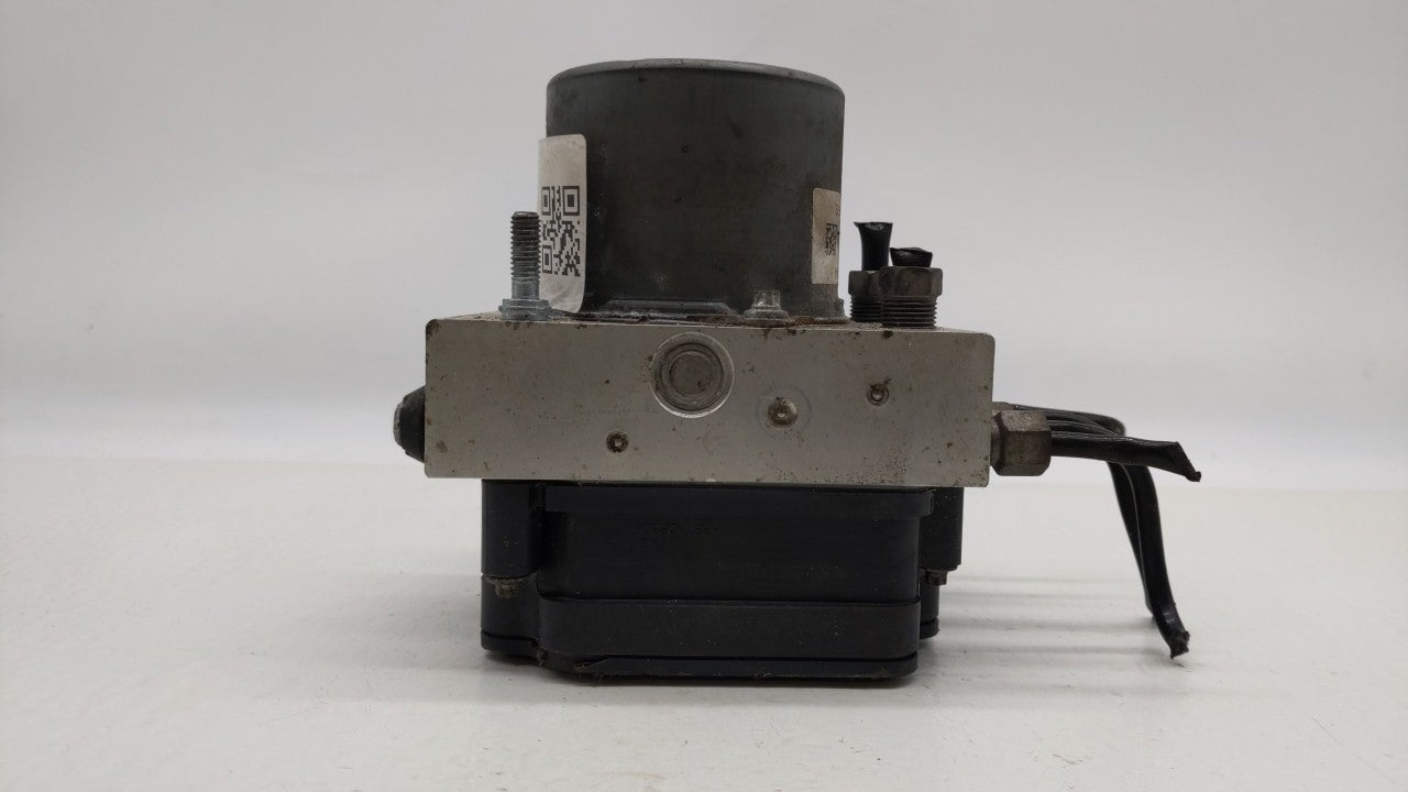 2015-2018 Dodge Grand Caravan ABS Pump Control Module Replacement P/N:P68183803AC 68183803AC Fits Fits 2015 2016 2017 2018 O