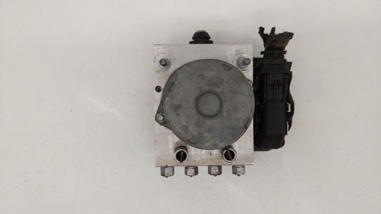 2015-2018 Dodge Grand Caravan ABS Pump Control Module Replacement P/N:P68183803AC 68183803AC Fits Fits 2015 2016 2017 2018 O