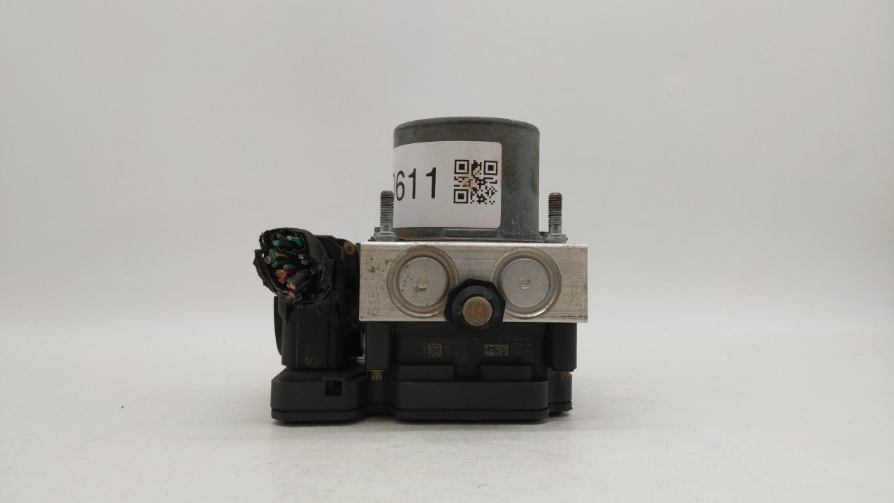 2015-2018 Dodge Grand Caravan ABS Pump Control Module Replacement P/N:P68183803AC 68183803AC Fits Fits 2015 2016 2017 2018 O