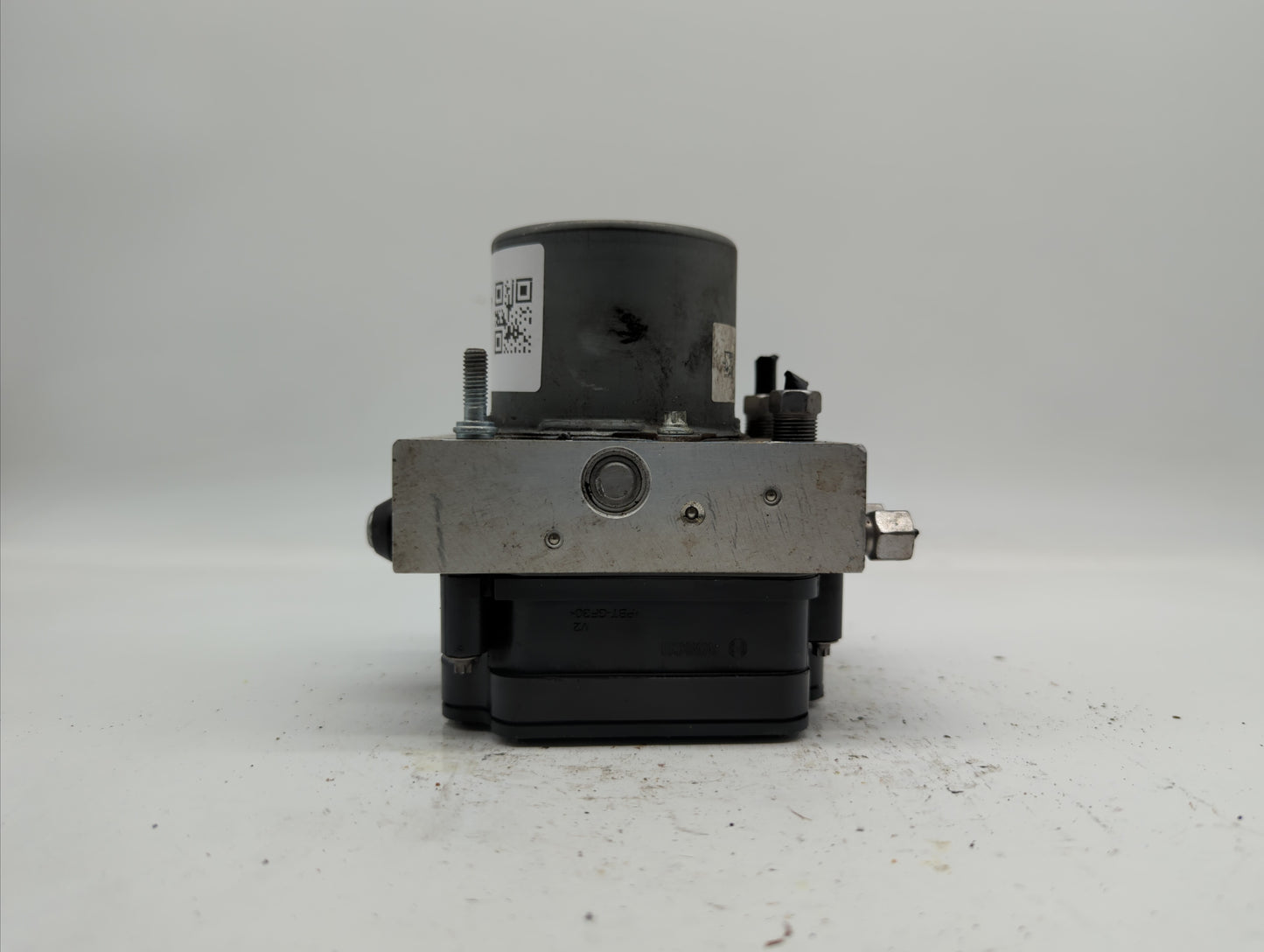 2015-2018 Dodge Grand Caravan ABS Pump Control Module Replacement P/N:P68183803AC 68183803AC Fits Fits 2015 2016 2017 2018 O