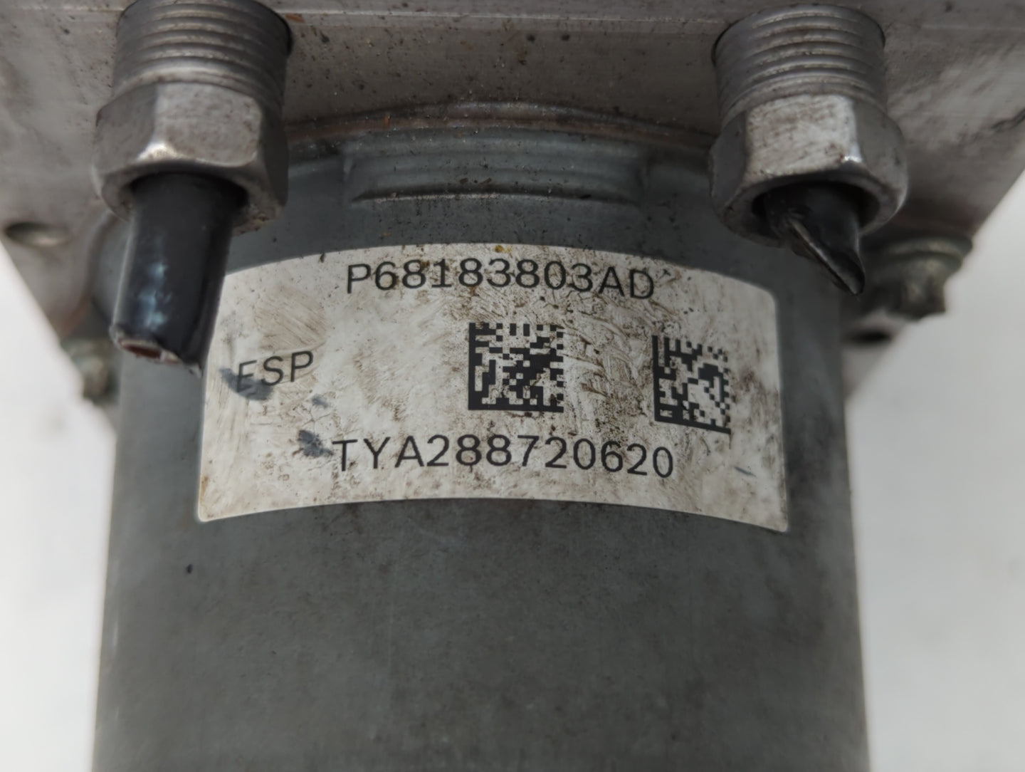 2015-2018 Dodge Grand Caravan ABS Pump Control Module Replacement P/N:P68183803AC 68183803AC Fits Fits 2015 2016 2017 2018 O