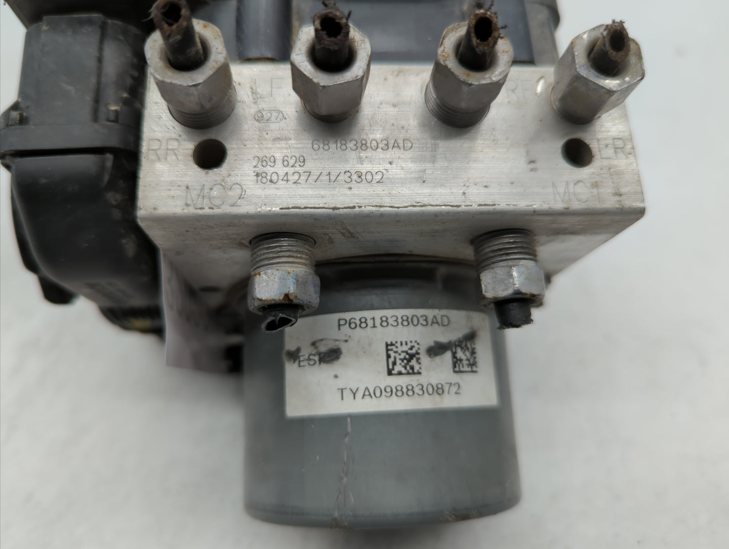 2015-2018 Dodge Grand Caravan ABS Pump Control Module Replacement P/N:P68183803AC 68183803AC Fits Fits 2015 2016 2017 2018 O